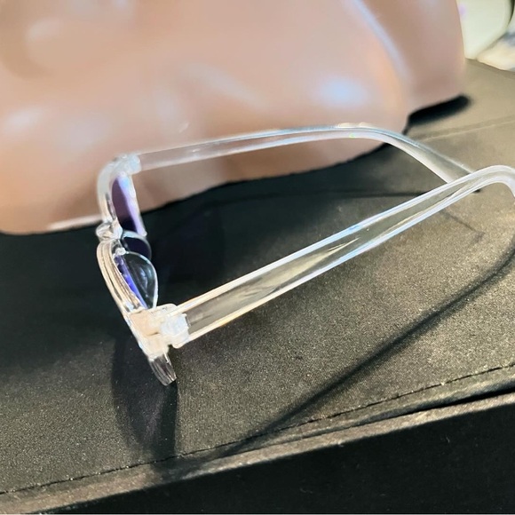 New! Cat Eye Frame - Picture 3 of 5